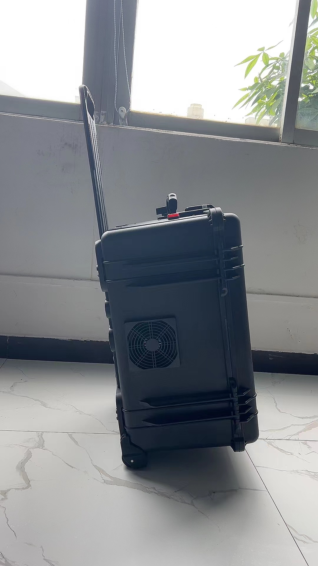 巫溪手拉箱型移动通信干扰器